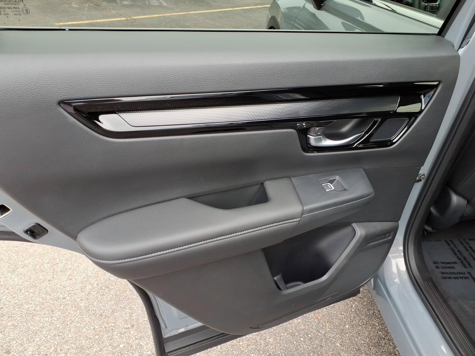 Used 2024 Honda CR-V EX-L image 9