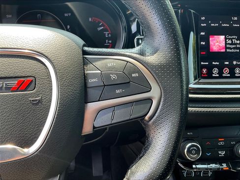 Used 2021 Dodge Durango SXT AWD/4WD image 12