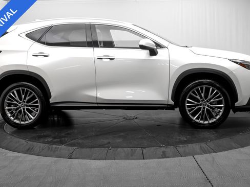 Used 2023 Lexus NX 350 AWD image 8