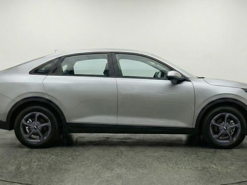 Used 2025 Kia K4 LXS image 11