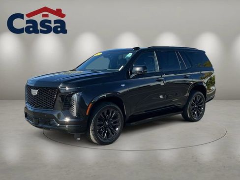 Used 2025 Cadillac Escalade Sport w/ LPO, ONYX Package AWD/4WD image 1