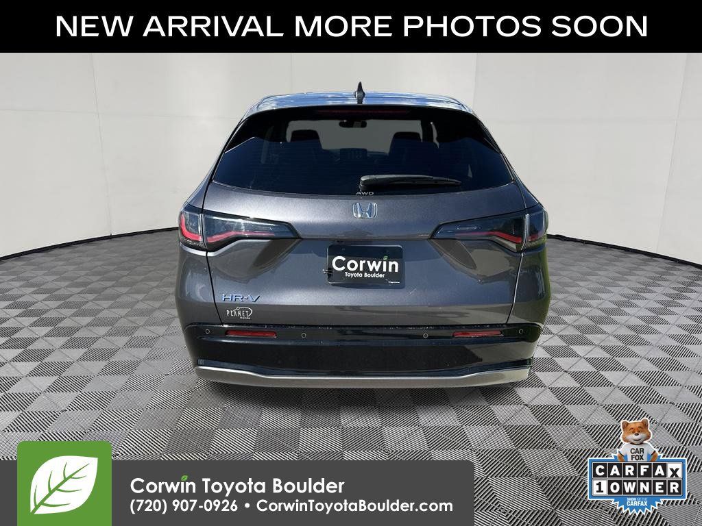 Used 2024 Honda HR-V EX-L image 6