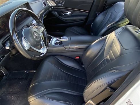 Used 2019 Mercedes-Benz S 560 Sedan image 6