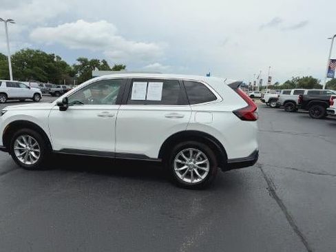 Used 2023 Honda CR-V EX-L image 5