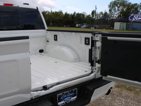 New 2025 Ford F150 Lariat w/ Equipment Group 502A High image 8