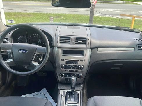 Used 2012 Ford Fusion SE FWD image 18