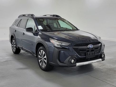Used 2023 Subaru Outback Limited AWD/4WD image 2