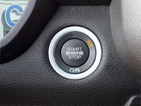 Used 2023 RAM 1500 Big Horn AWD/4WD image 16