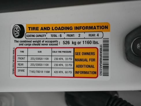 Certified 2024 Ford Explorer Limited w/ Equipment Group 301A AWD/4WD image 24