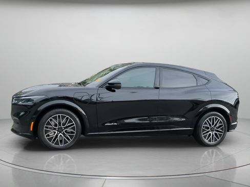 Certified 2024 Ford Mustang Mach-E Premium AWD/4WD image 15
