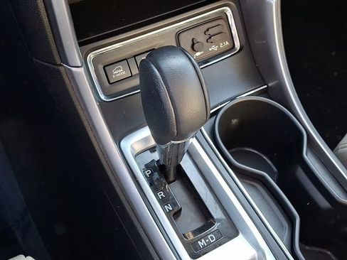 Used 2022 Subaru Ascent Limited w/ Technology Package image 20