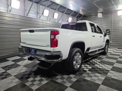 Used 2022 Chevrolet Silverado 3500 LTZ image 5