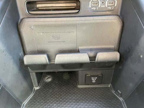 Used 2021 RAM 1500 Limited w/ Night Edition image 24