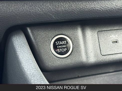 Used 2023 Nissan Rogue SV FWD image 24