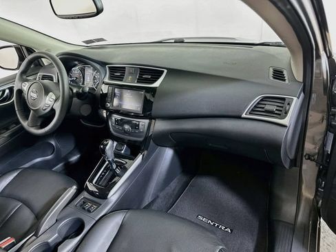 Used 2019 Nissan Sentra SL FWD image 14