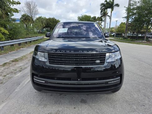 Used 2023 Land Rover Range Rover SE image 8