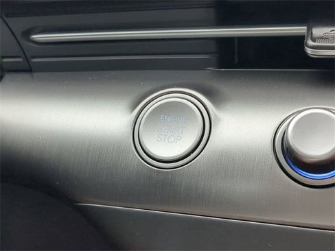 New 2024 Hyundai Kona Limited image 30