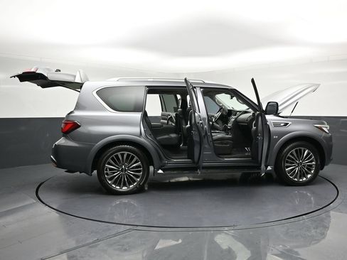 Used 2018 INFINITI QX80 4WD w/ Deluxe Technology Package image 39