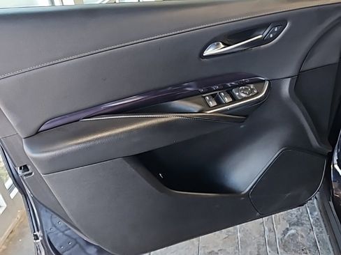 Used 2023 Cadillac XT4 Luxury image 26