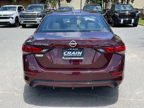 Used 2025 Nissan Sentra SV FWD image 6