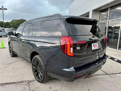 Used 2025 Ford Expedition Max Platinum w/ Stealth Appearance Package AWD/4WD image 5