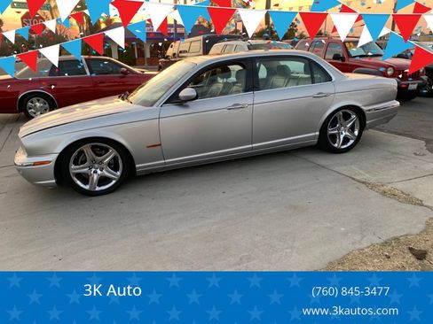 Used 2006 Jaguar XJ8 RWD image 1