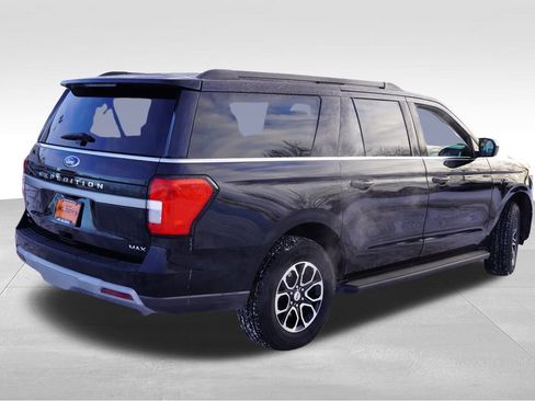 Certified 2024 Ford Expedition Max XLT image 5