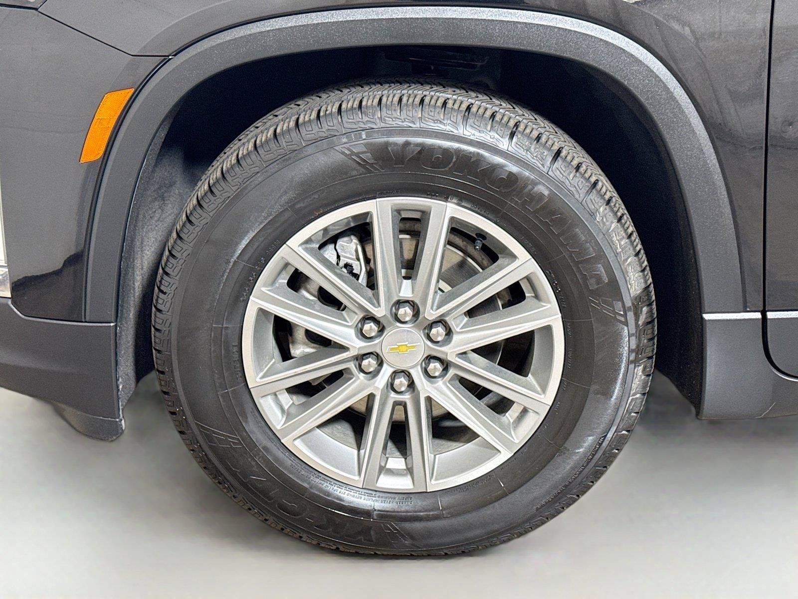 Used 2023 Chevrolet Traverse LT AWD/4WD image 29