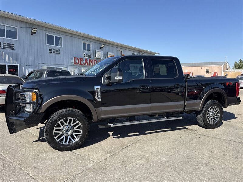 Used 2017 Ford F250 Lariat w/ Lariat Ultimate Package AWD/4WD image 2