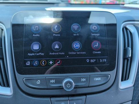 Used 2023 Chevrolet Malibu LT w/ Driver Confidence Package FWD image 3