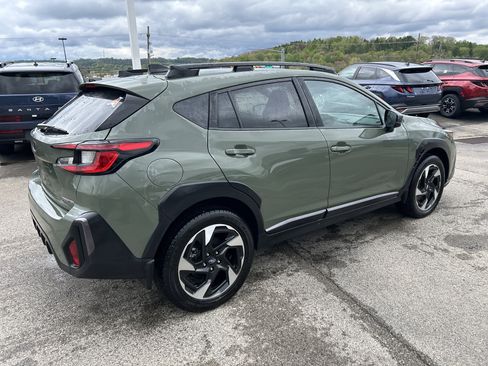 Certified 2024 Subaru Crosstrek 2.5i Limited w/ Crosstrek Mirror Package AWD/4WD image 8