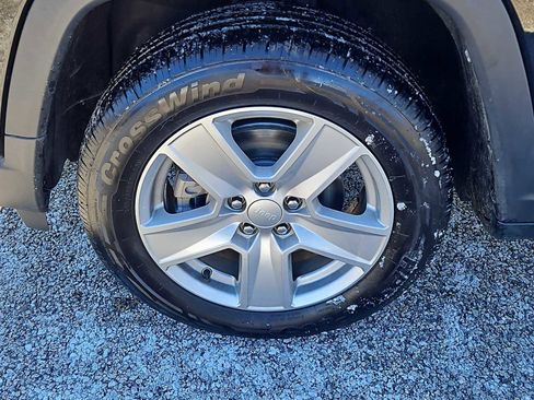 Used 2022 Jeep Compass Latitude w/ Convenience Group image 7