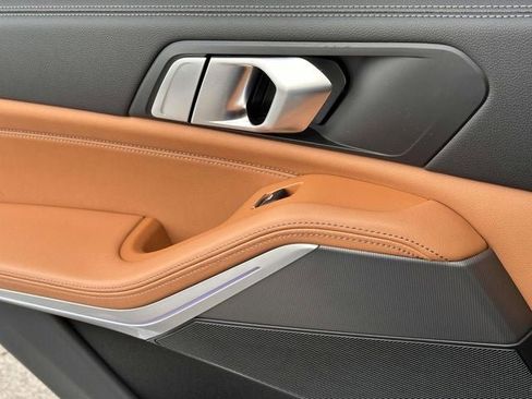 Used 2023 BMW X5 xDrive40i w/ Premium Package image 25