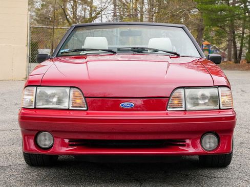 Used 1989 Ford Mustang GT RWD image 13