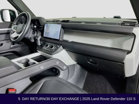 Used 2025 Land Rover Defender 110 S AWD/4WD image 34