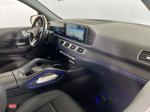 Used 2020 Mercedes-Benz GLE 350 4MATIC image 29