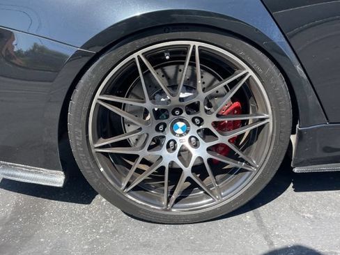 Used 2018 BMW M3 RWD image 11