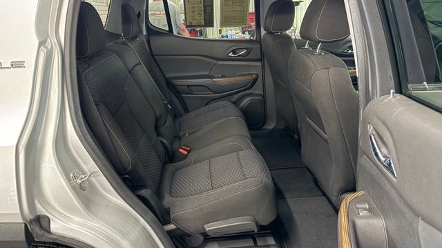 Used 2019 GMC Acadia SLE AWD/4WD image 23