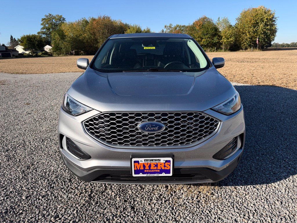 Used 2023 Ford Edge SEL AWD/4WD image 19