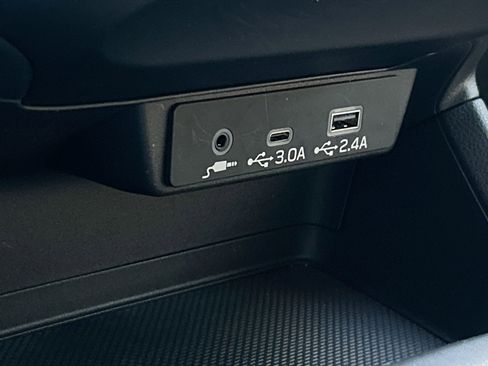 Used 2024 Subaru Impreza 2.0i Sport image 13