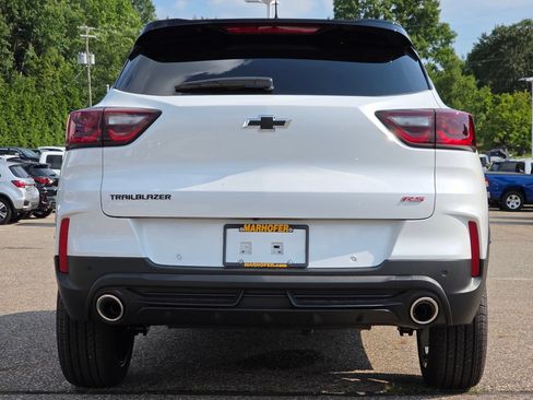 New 2026 Chevrolet TrailBlazer RS w/ Convenience Package FWD image 16