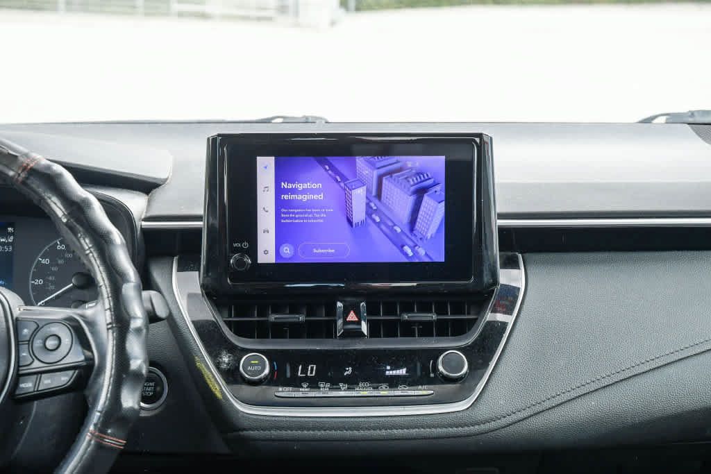 Used 2023 Toyota Corolla SE w/ SE Premium Package FWD image 12
