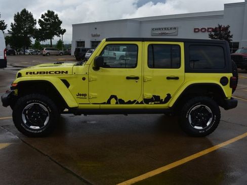 Used 2022 Jeep Wrangler Unlimited Rubicon w/ LED Lighting Group AWD/4WD image 8
