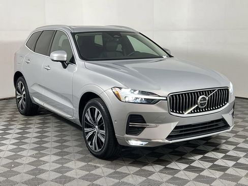Certified 2023 Volvo XC60 B5 Plus image 2