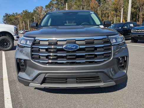 New 2026 Ford Explorer Active w/ Active Comfort Package image 10