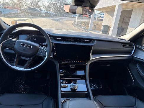 New 2026 Jeep Grand Cherokee Limited w/ Limited Altitude Package image 13