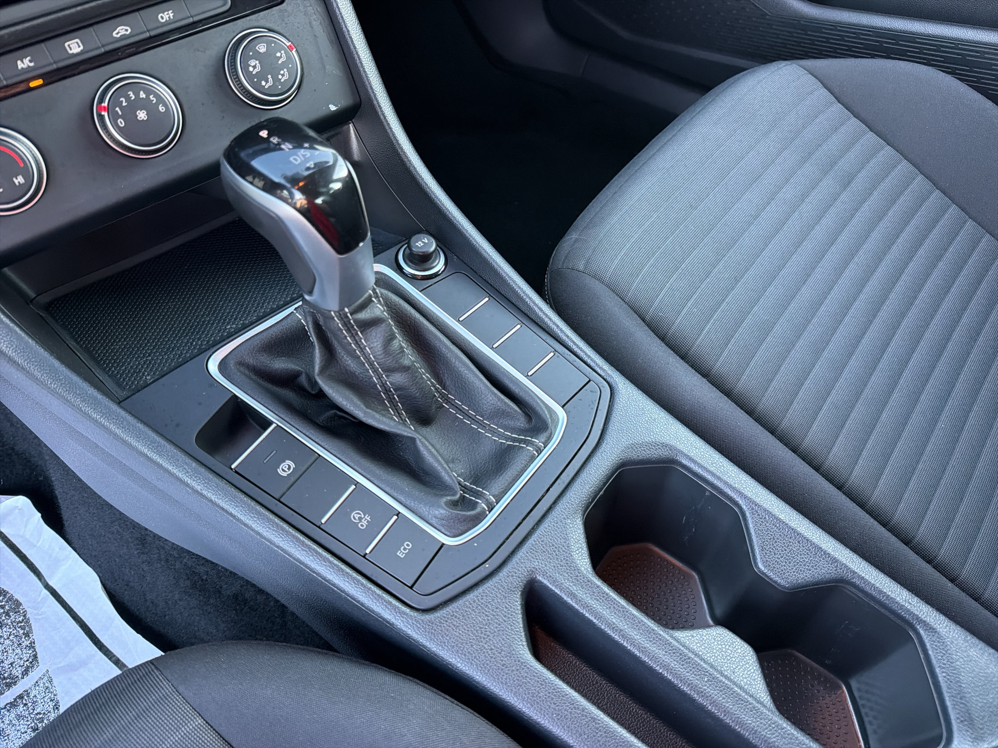 Used 2024 Volkswagen Jetta S FWD image 23