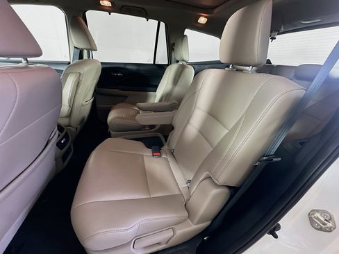 Used 2019 Honda Pilot Elite image 29