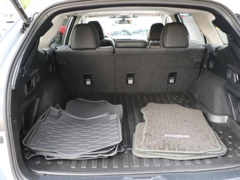 Used 2023 Subaru Outback Onyx Edition AWD/4WD image 10