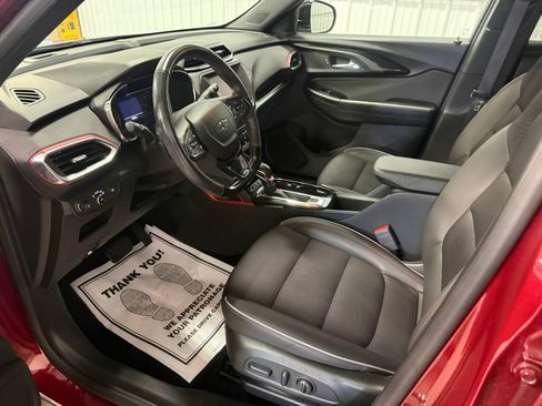 Used 2023 Chevrolet TrailBlazer RS AWD/4WD image 21